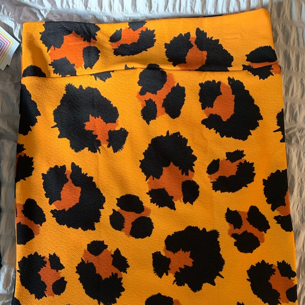 Lularoe leopard Cassie Skirt size xl NWT